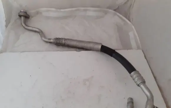Audi A5 8T 8F Air conditioning (A/C) pipe/hose 8K0260707H