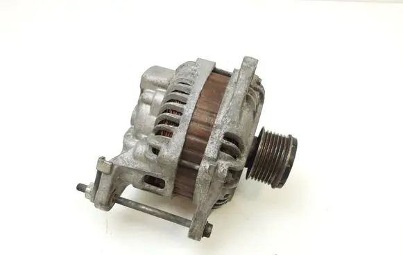 Subaru Legacy Generator/alternator 23700AA590 A3TG4381 8617