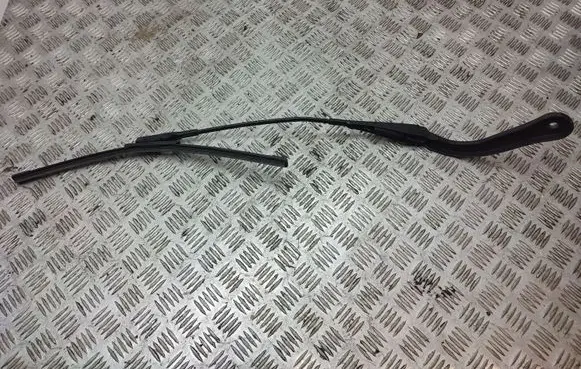 BMW 3 E90 E91 Windshield/front glass wiper blade 7253397