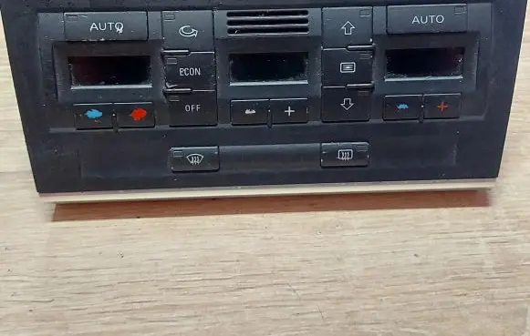 Audi A4 S4 B6 8E 8H Climate control unit 8E0820043