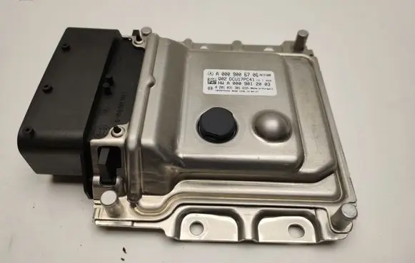 Mercedes-Benz C W205 Adblue control unit A0009006706