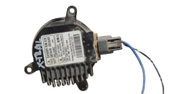 Nissan X-Trail T31 Xenon control unit/module 