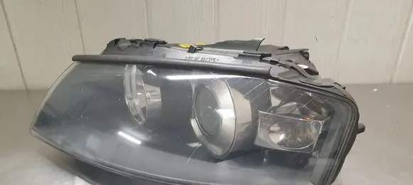 Audi A3 S3 8P Headlight/headlamp 8P0941003D