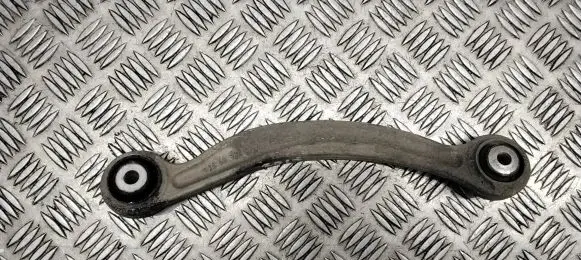 Rear control arm