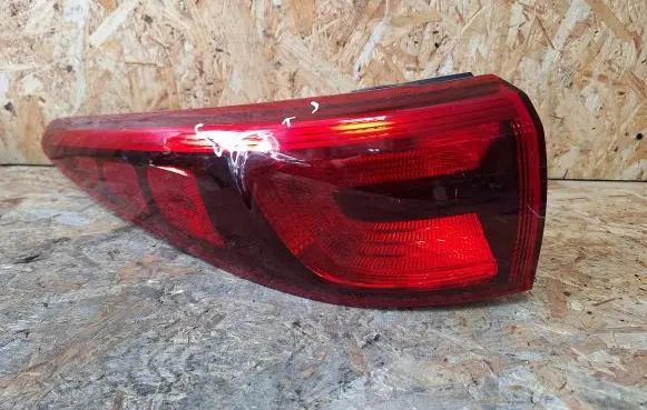 KIA Sportage Rear/tail lights 92401-F10