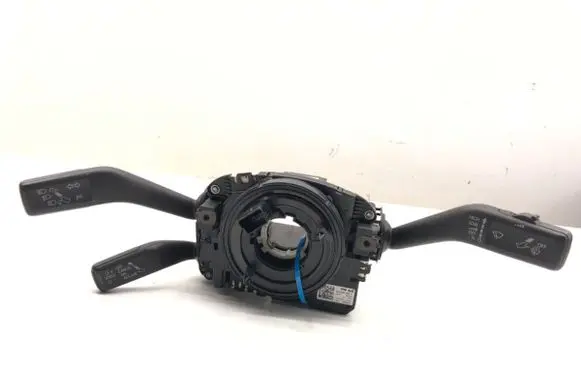 Volkswagen PASSAT B7 Airbag squib ring wiring 