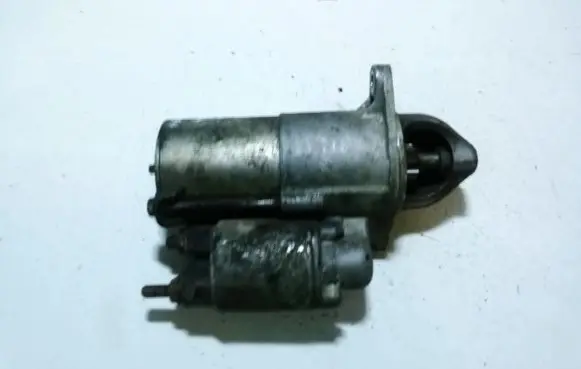 Opel Zafira B Starter motor 55558092 8000048