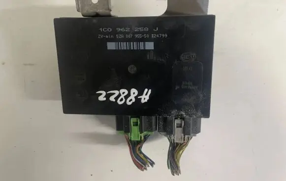 Volkswagen Golf IV Comfort/convenience module 1c0962258j 5za007955