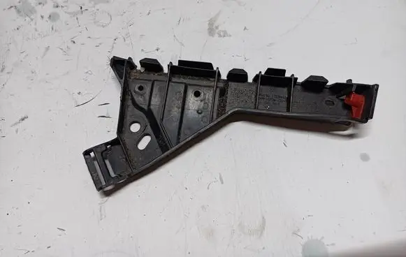 Opel Insignia A Front bumper mounting bracket 13238443