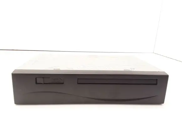 Toyota Avensis T250 CD/DVD changer 8684153041 4621000661