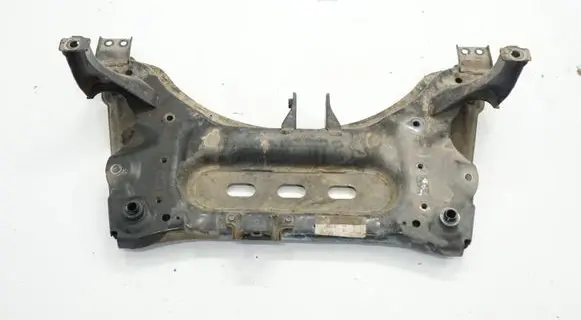 Nissan Qashqai Engine mount bracket