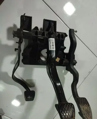 Rover 75 Clutch pedal 