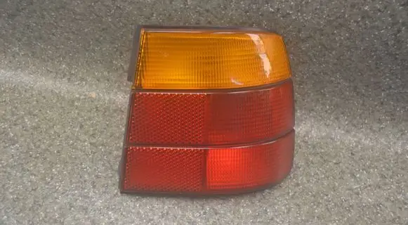 BMW 5 E34 Rear/tail lights 1384010R