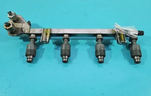 Fuel injector
