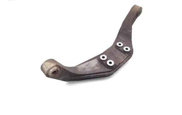 Land Rover Discovery 4 - LR4 Rear differential/diff mount bracket 6717015190