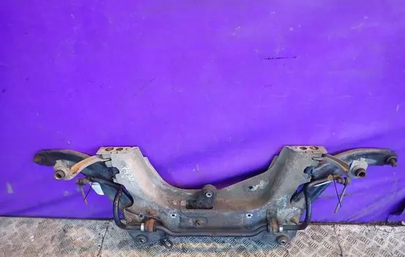 Renault Modus Front subframe