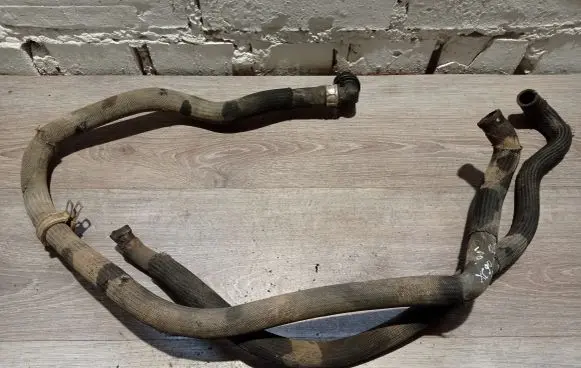 Volvo XC90 Heater radiator pipe/hose 