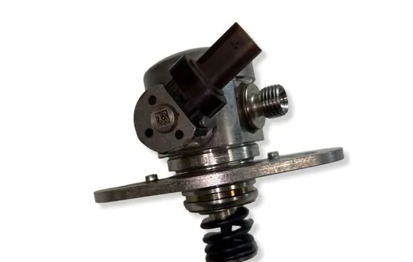BMW 2 G42 Fuel injection high pressure pump 0261520521