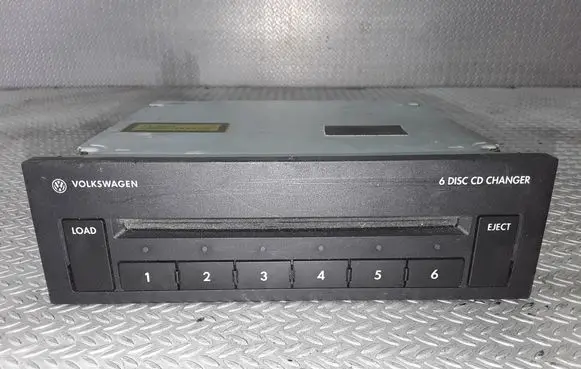 Volkswagen Touran I CD/DVD changer 1T0035110A