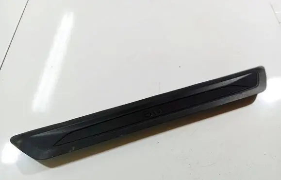 BMW 2 F22 F23 Front sill trim cover 5147726331505 5147-7263315-05