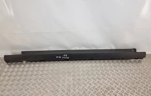 Ford Focus Sill 