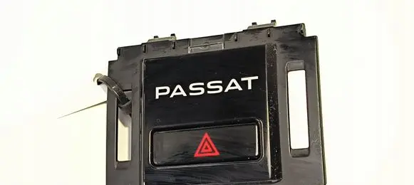 Volkswagen PASSAT B8 Hazard light switch 3G0953509C