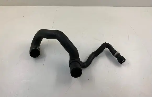BMW 4 F32 F33 Engine coolant pipe/hose 7628010