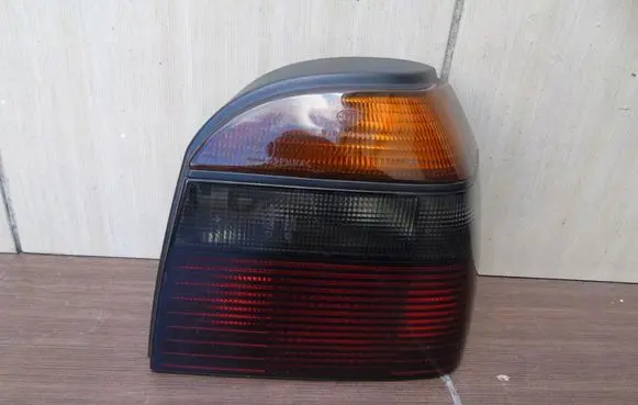 Volkswagen Golf III Rear/tail lights