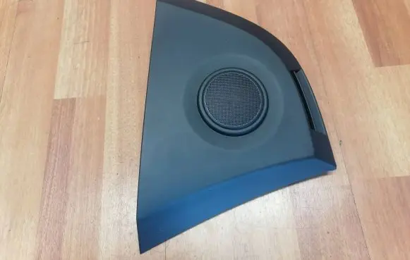 Renault Espace IV Side speaker trim/cover 8200122310 8200771521 8200122313