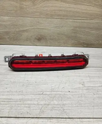 Toyota Corolla Verso AR10 Third/center stoplight 815700F011 4231