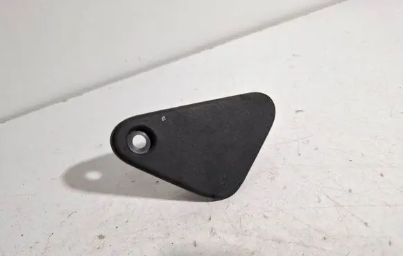 Volvo V60 Radiator mount bracket 30723366