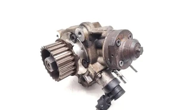 Citroen DS3 Fuel injection high pressure pump 9688499680 0445010516