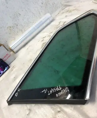Volkswagen PASSAT B8 Rear side window 3g9845297bt
