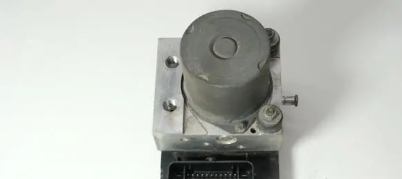 Audi A4 S4 B7 8E 8H ABS Pump 8E0614517BH 8E0910517J