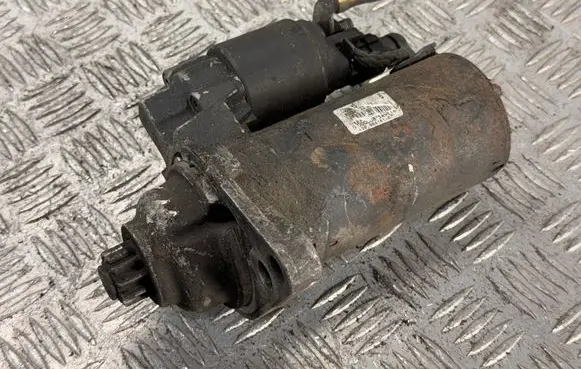 Volkswagen Caddy Starter motor