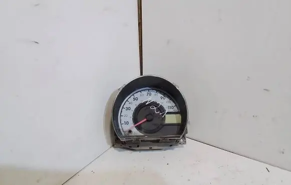 Toyota Aygo AB10 Speedometer (instrument cluster) 838000H072 H07692