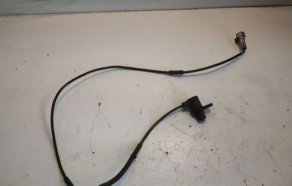 Toyota Avensis T250 ABS brake wheel speed sensor 8954202040