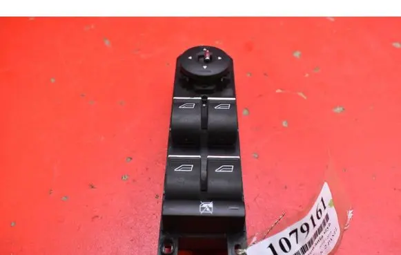 Ford B-MAX Electric window control switch AM5T14A132AA