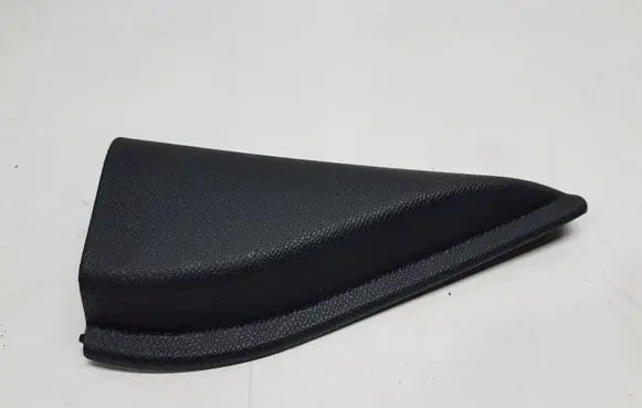 Other rear door trim element