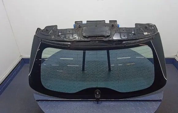 BMW 7 F01 F02 F03 F04 Rear windscreen/windshield window 7300721