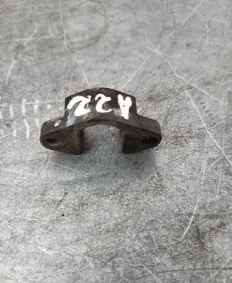 BMW 5 E60 E61 Fuel Injector clamp holder 13537787215 7787215