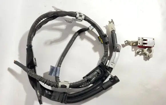 Mercedes-Benz E C207 W207 Wires (generator/alternator) A2044400254 A2044404252