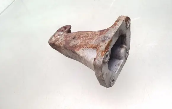 BMW X5 E53 Engine mounting bracket 1097002 22111097002