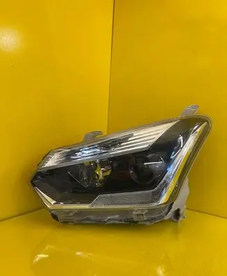 Isuzu D-Max Headlight/headlamp 100-18544