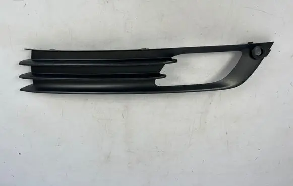 Volvo V70 Front fog light trim/grill 31386628