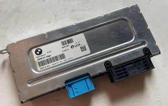 BMW 5 F10 F11 Gateway control module 9247397