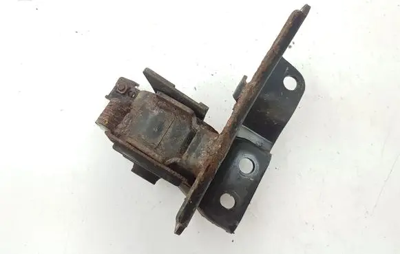 Toyota Corolla Verso AR10 Gearbox mount