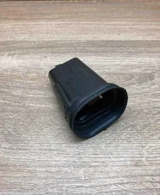 Mercedes-Benz R W251 Other interior part A2518300623