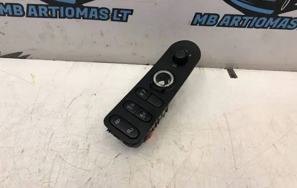Seat Altea XL Wing mirror switch 5P0863263M