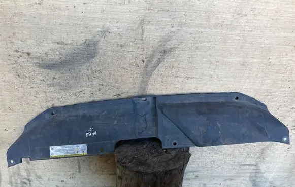 Audi A4 S4 B8 8K Top upper radiator support slam panel 8K0807081